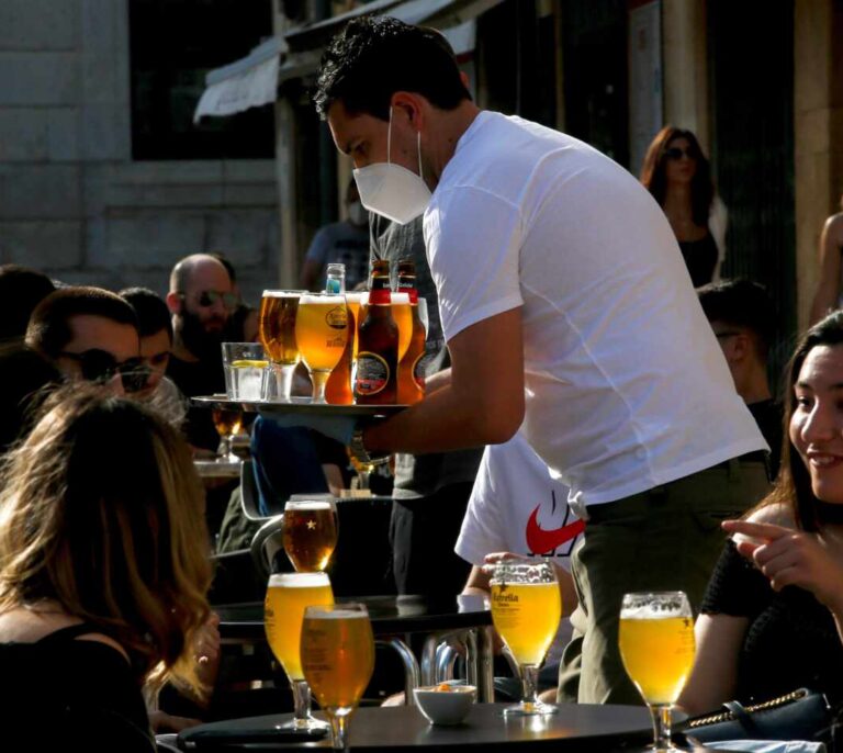 Detectados dos nuevos brotes de COVID-19 en Tarragona y en el Ebro