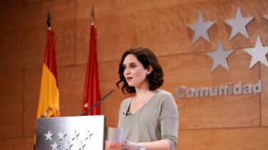Ayuso estalla por carta contra los ataques "irresponsables" de TVE hacia la Sanidad madrileña
