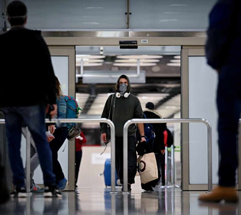 España presiona a Europa para crear 'rutas turísticas seguras’ entre regiones y no por países completos