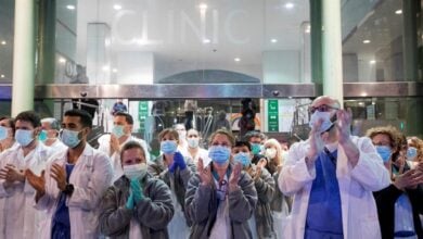 Madrid, Cataluña y Euskadi enfrentan el virus con diferencias del 50% en inversión sanitaria