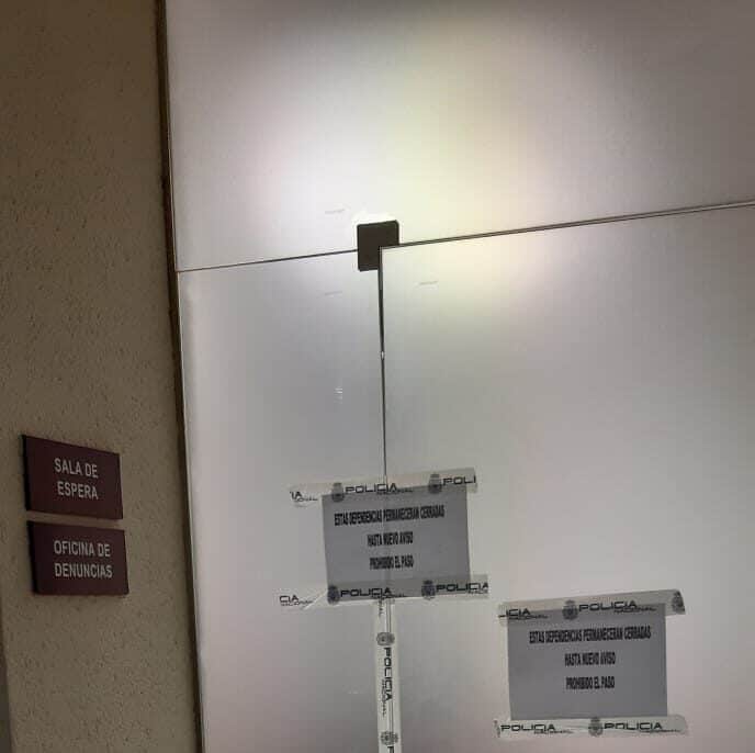 El policía nacional infectado en León tomó declaración a dos coreanos con "tos activa"
