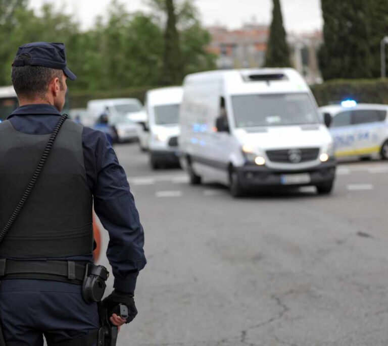 Más de 30.000 multas y 315 detenidos por no respetar el estado de alarma