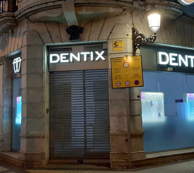 Los dentistas rechazan la intervención del ministro Garzón en la venta de Dentix