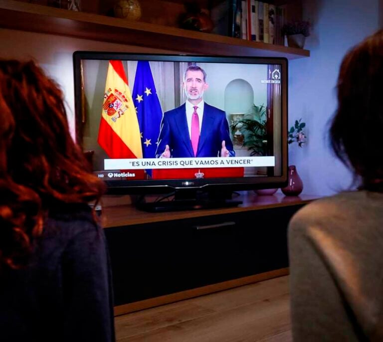 El mensaje de Felipe VI fue el más visto de la historia en televisión pese a la cacerolada