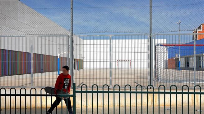 Colegio vacío en Cataluña.