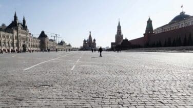 Rusia bate el récord diario de muertos por coronavirus y estudia restringir el ocio nocturno