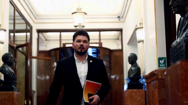 Gabriel Rufián llega al Congreso.