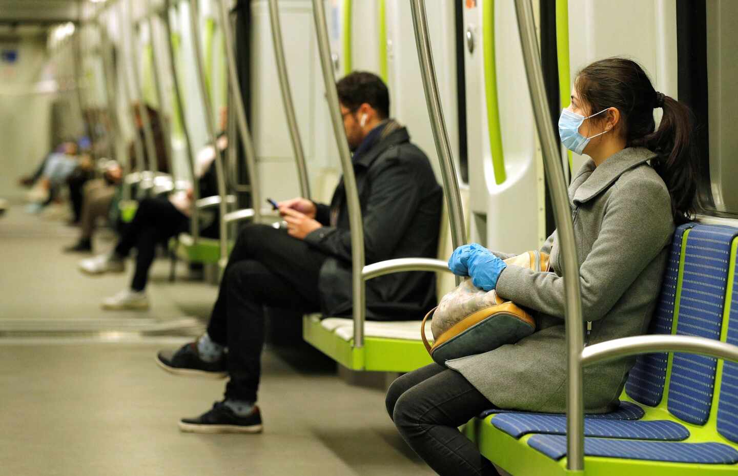 Un arrollamiento en el Metro de Valencia obliga a cerrar varios tramos de la red