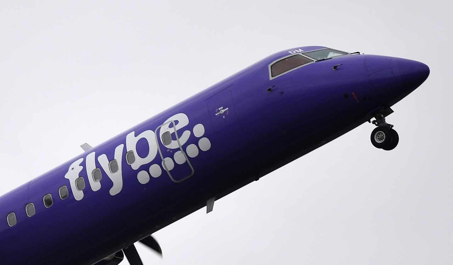 El coronavirus da la puntilla a la aerolínea británica Flybe y se declara en quiebra