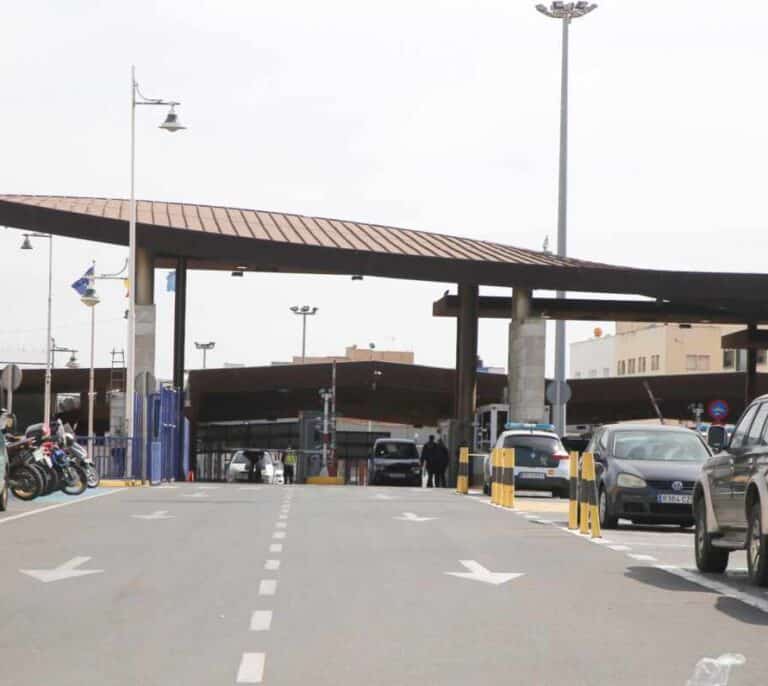 España baraja incluir a Ceuta y Melilla en el territorio Schengen y exigir visado para entrar a todos los marroquíes
