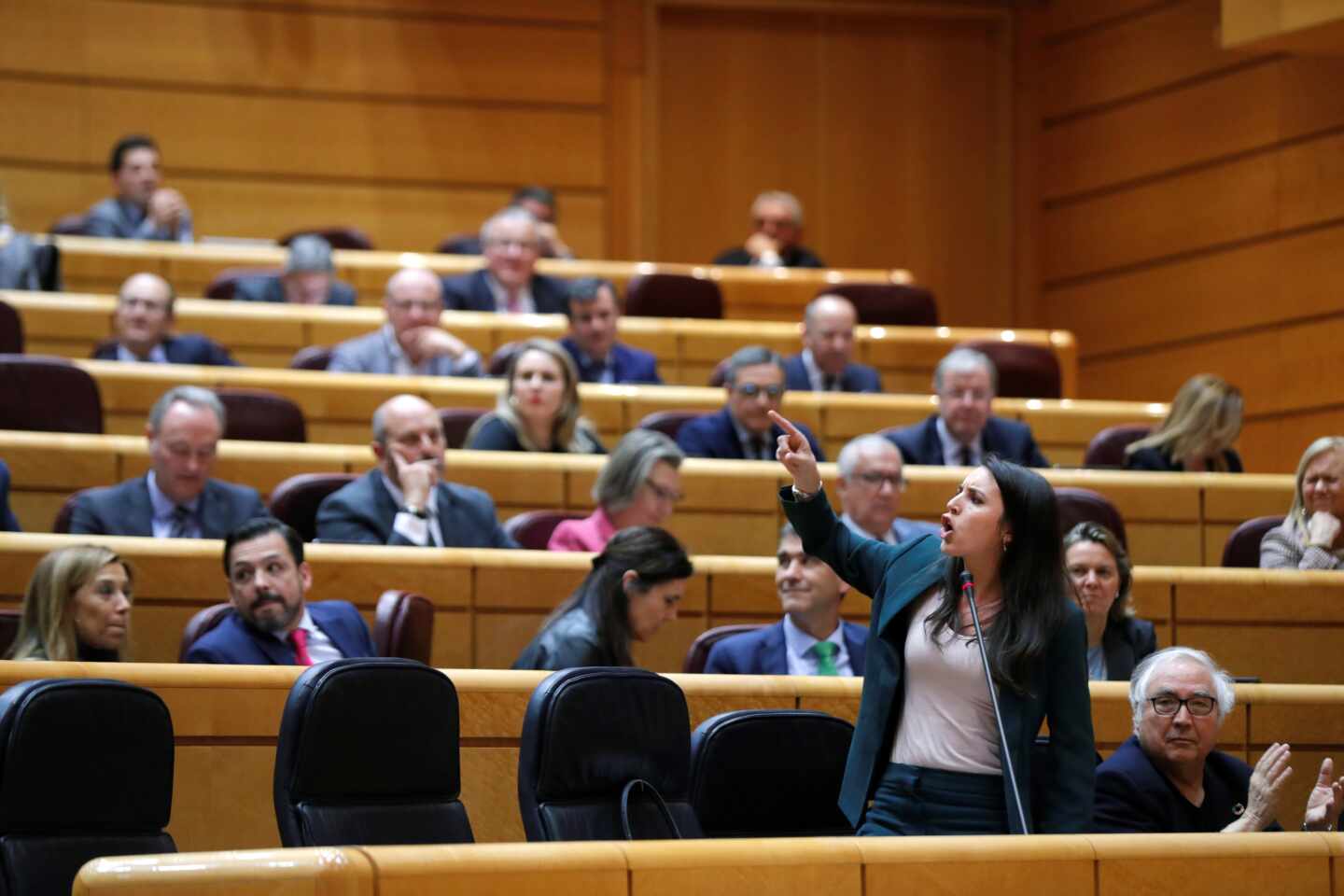 Irene Montero, contra Álvarez de Toledo: "Tiene un apellido bien pero no le han enseñado educación"