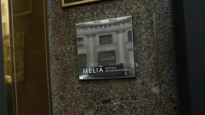 Meliá empieza a alquilar habitaciones de hotel como oficinas para teletrabajar