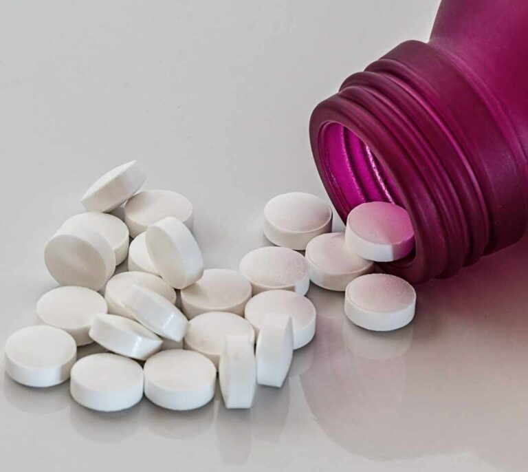 La distribución farmacéutica española pone a punto sus plataformas online para plantar cara a Amazon