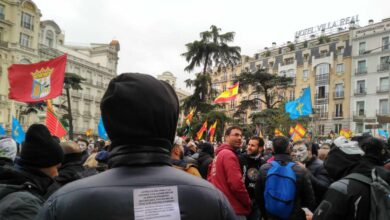 Policías y guardias civiles promueven una huelga encubierta por la equiparación salarial