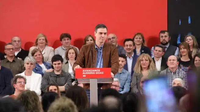 Sánchez replica a "los del 155 semanal": "El futuro de Euskadi no se decidirá en un despacho de Madrid"