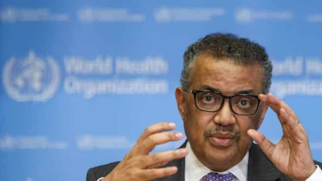 La OMS pide a los países prepararse ante el riesgo mundial "muy alto" de Ómicron El director general de la OMS, Tedros Adhanom.