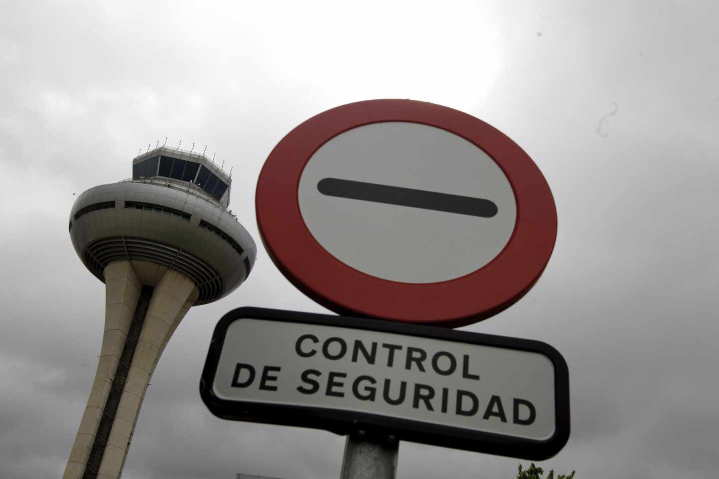 La torre de control del aeropuerto de Madrid-Barajas.