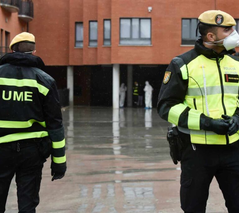 Policías, guardias civiles y militares exigen a  Sánchez que les declare ya personal de riesgo