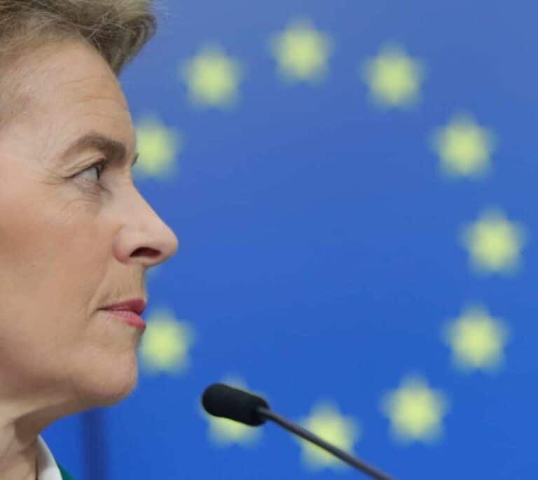 Bruselas tampoco aplicará en 2021 sus reglas presupuestarias