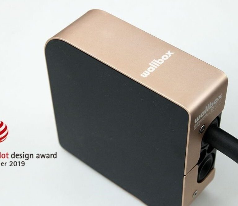 Wallbox estrena una fábrica para producir 500.000 cargadores eléctricos en Barcelona