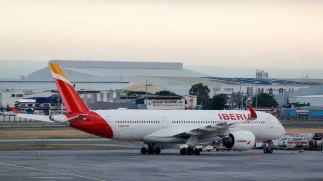 La Guardia Civil denuncia a Iberia y Air Europa por incumplir el distanciamiento en sus aviones