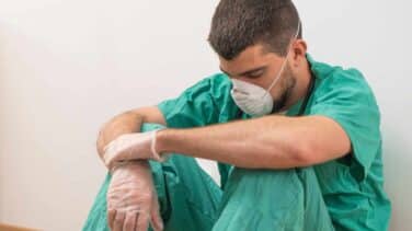 La Fundación ”la Caixa” ofrece asistencia psicológica para personal sanitario