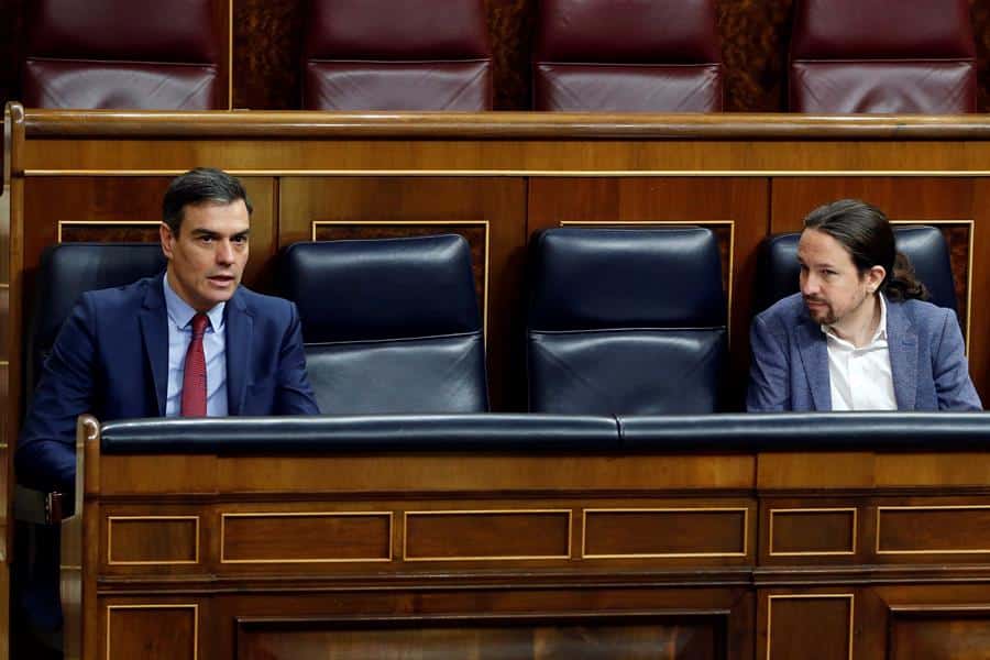 Iglesias acuerda con Sánchez intervenir también en la moción de censura en nombre del Gobierno