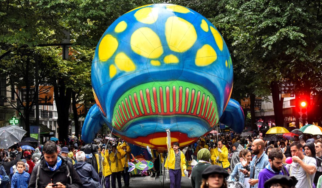 Euskadi plantea un verano de fiestas diurnas, con aforo limitado y consumo en la calle