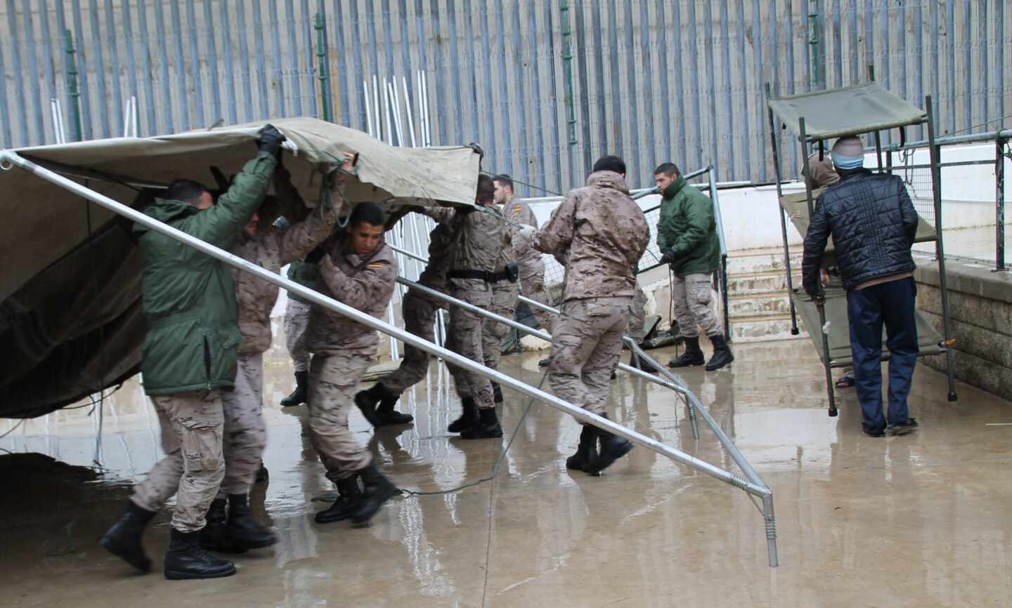 El Gobierno reconoce que el centro de migrantes de Melilla está al doble de su capacidad