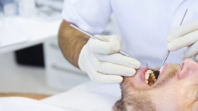 Los dentistas piden que se desbloquee el acceso a mascarillas: "Nos exponemos penalmente"