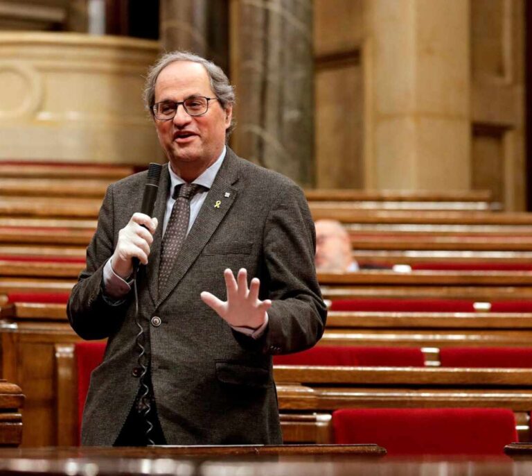 ERC presiona a Torra para fijar las elecciones, que Iceta ve en julio