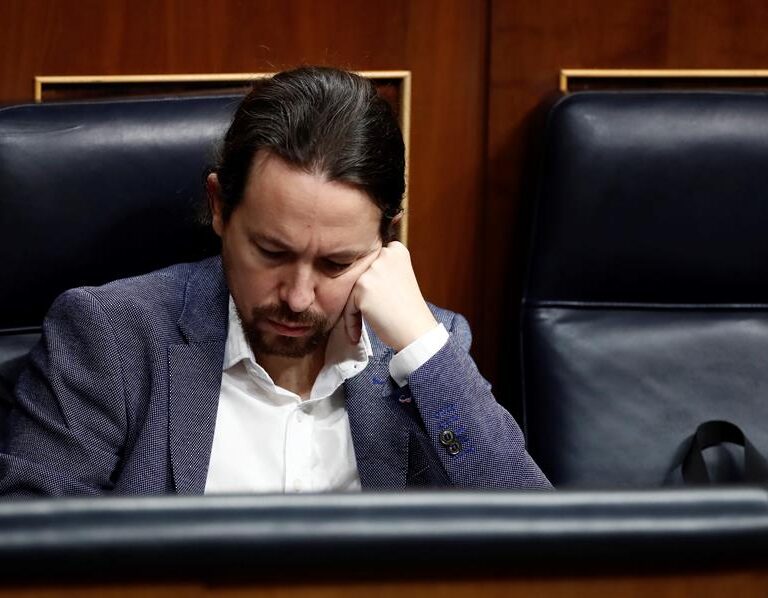 El abogado expulsado de Podemos admite que la licitación de la obra de la sede fue "falsa"