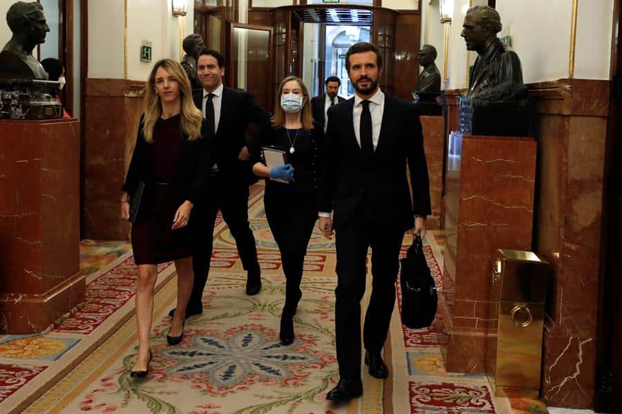 Casado descarta la moción de censura: "No se quita al cirujano en medio de la operación"