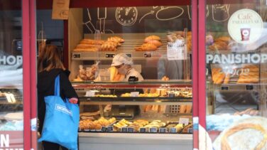 Peluquerías, panaderías o fontaneros podrán beneficiarse de la moratoria de cuotas