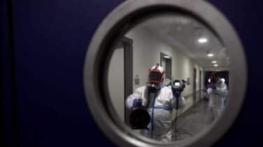 Madrid eleva a 12.589 los muertos por coronavirus, 5.582 más que la cifra oficial de Sanidad