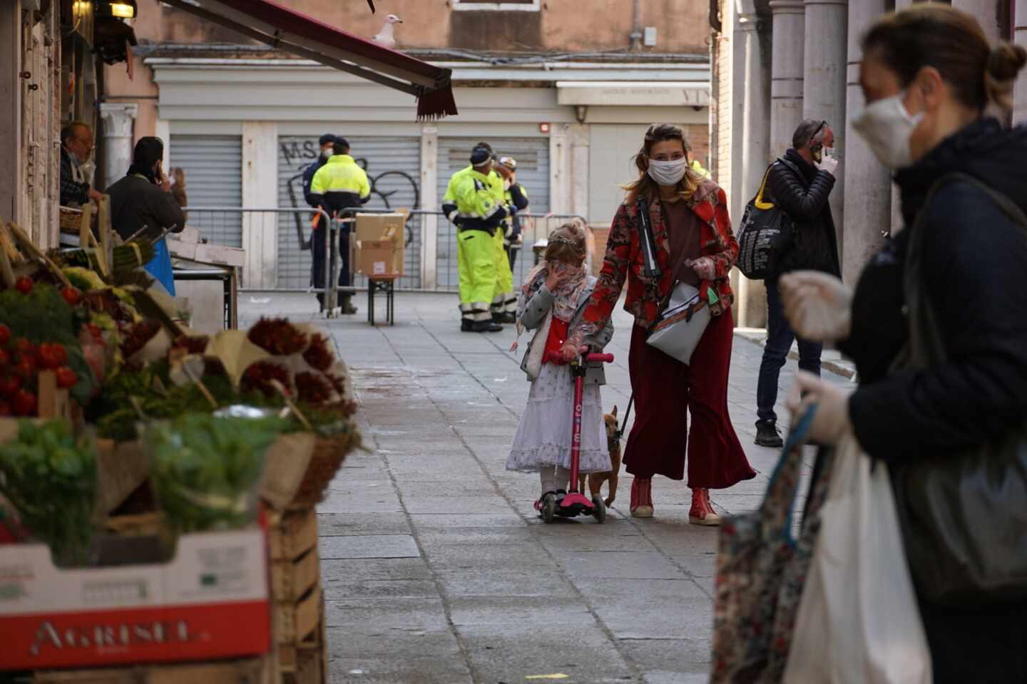 Italia avanza con paso firme contra el coronavirus y registra la menor cifra de muertes en tres semanas