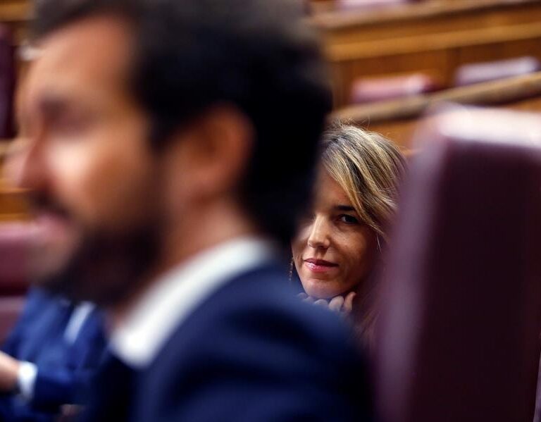 El cese de Álvarez de Toledo como portavoz, pendiente de su relevo