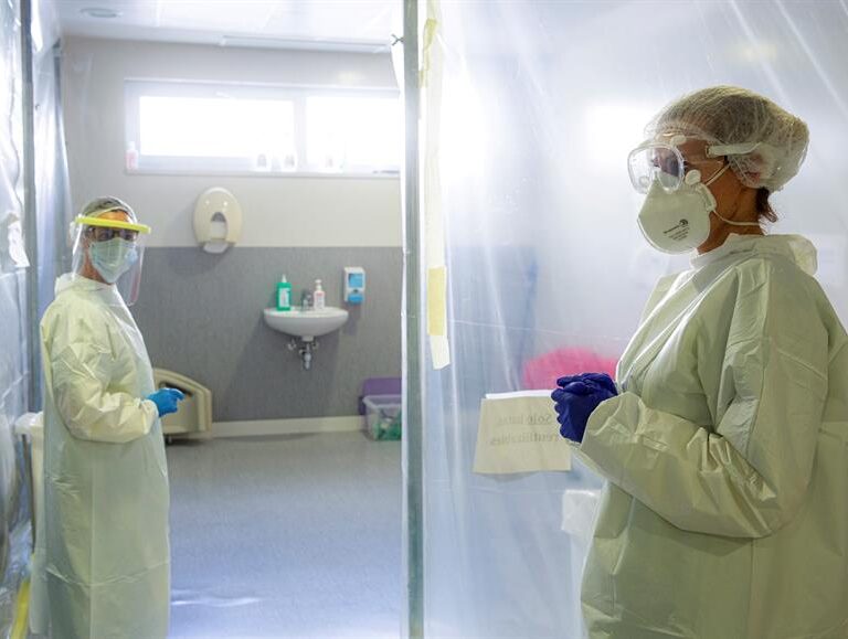 Sanidad dice que los hospitales son ahora el foco de transmisión del virus