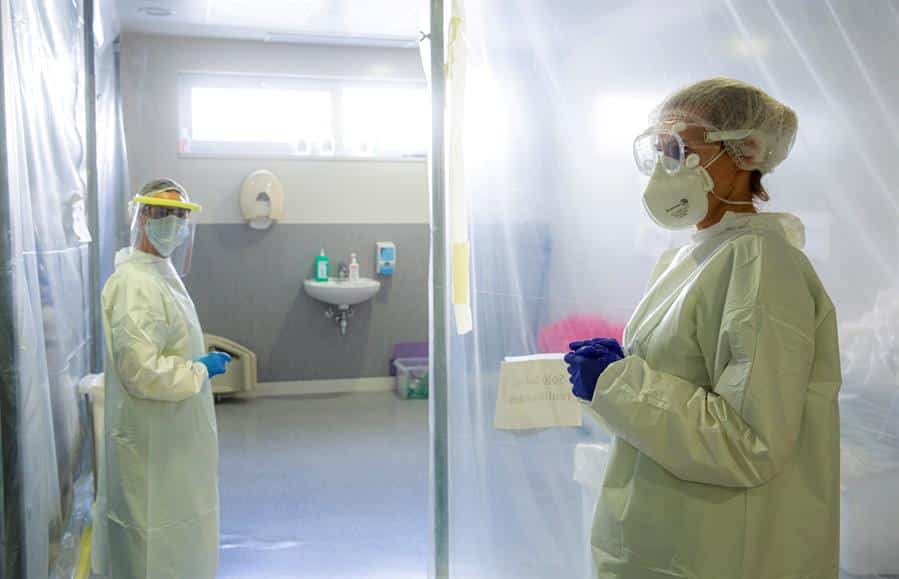 Sanidad dice que los hospitales son ahora el foco de transmisión del virus