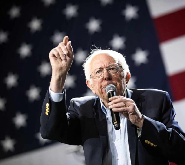 Bernie Sanders se retira de la campaña presidencial y deja el camino libre a Biden