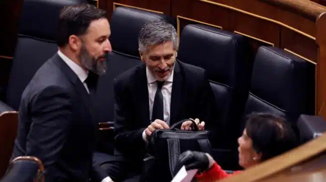 El PSOE denuncia a Vox en la Fiscalía por los ataques de "odio" a Adriana Lastra y al Gobierno