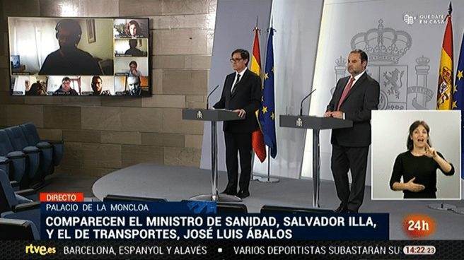 Primera rueda de prensa por videoconferencia al Gobierno.