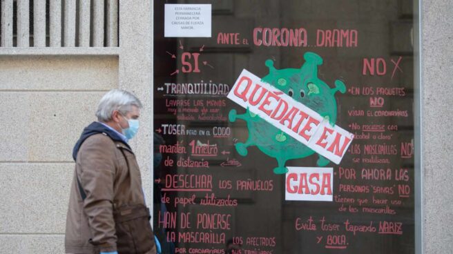 Cartel de 'Quédate en casa'.