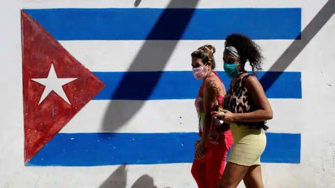 Otegi y Sortu llaman a movilizarse en apoyo a "la revolución cubana"