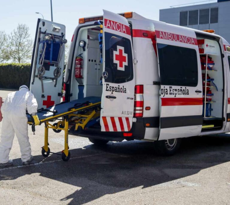 Baja el ritmo de muertes y contagiados en España, según los datos del domingo de Sanidad