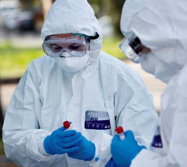 Baja el número de muertos y contagios en Italia