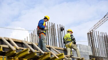 El Gobierno cederá al País Vasco la competencia para otorgar permisos de trabajo a ciudadanos extranjeros