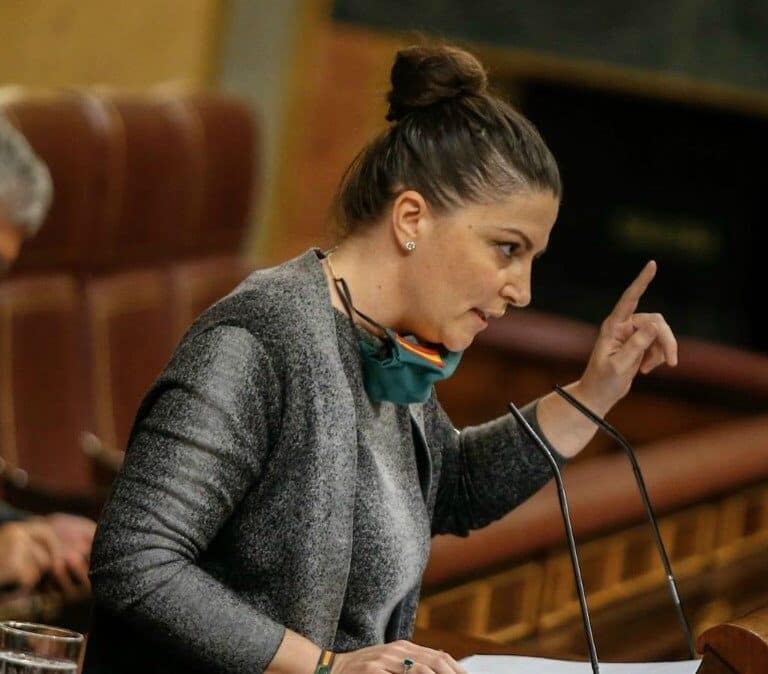 El PSOE se querella contra Vox por acusar al Gobierno de aplicar la "eutanasia" con los ancianos