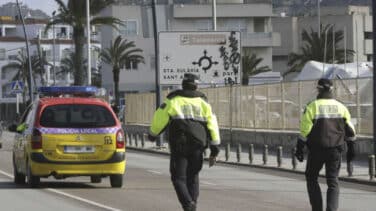 Denunciado en Ibiza un conductor que se saltó el confinamiento, dio positivo en drogas y llevaba un arma
