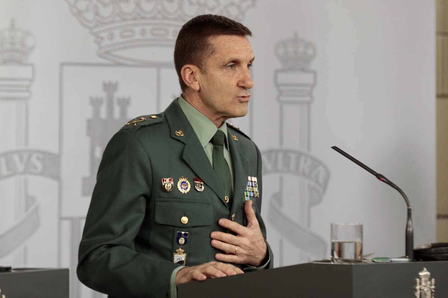 El general de la Guardia Civil se excusa: "Perseguimos los bulos, no la crítica política"